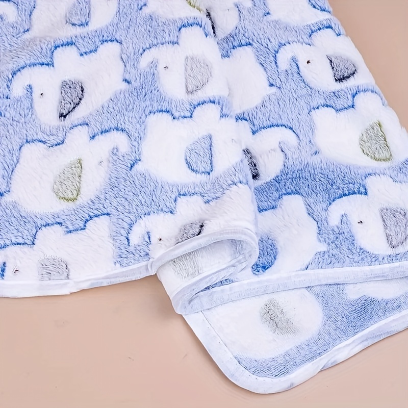 Soft and Cozy Cartoon Elephant - Christmas Throw Blanket 评论和价格