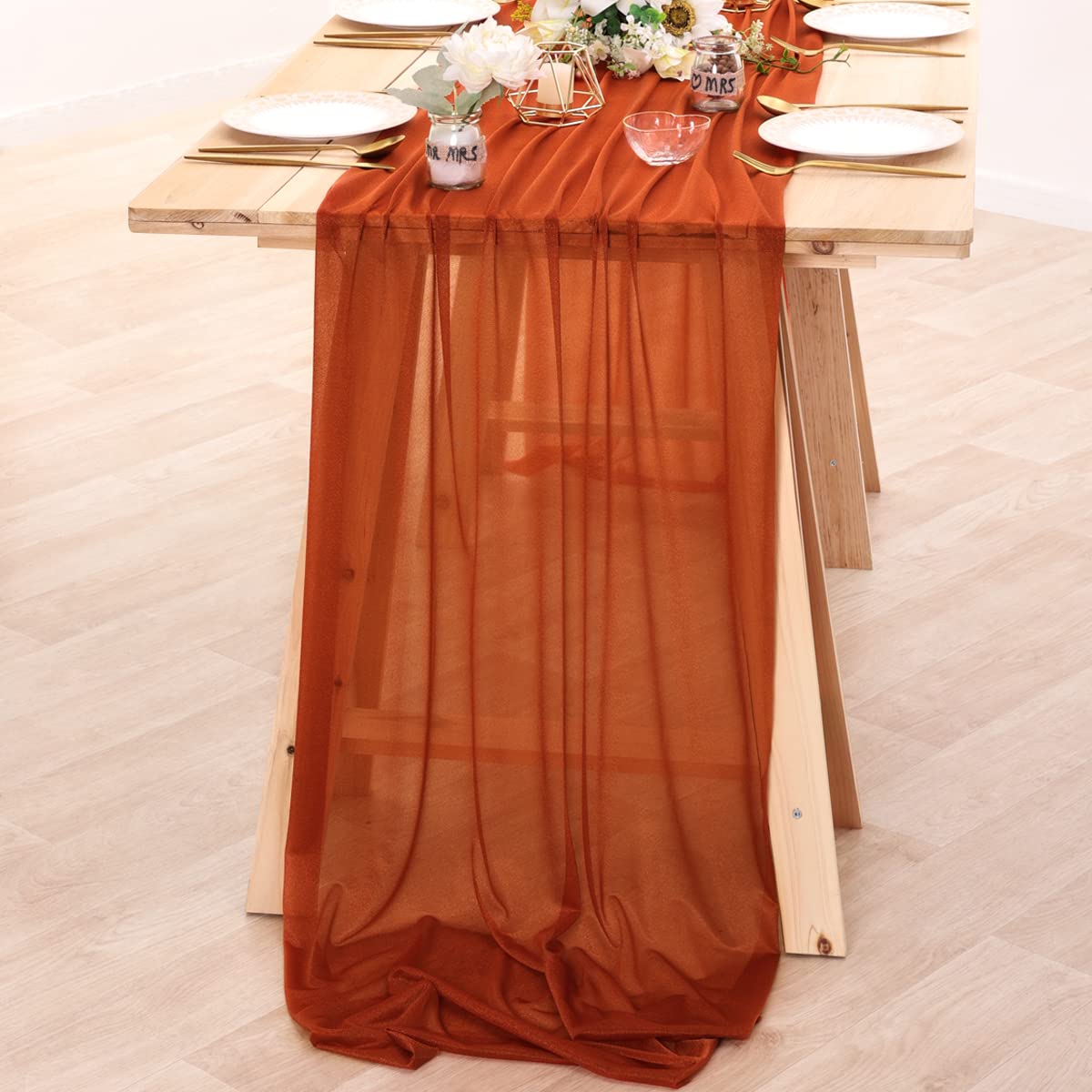 Chiffon Table Runner Nude Shee - Christmas Table Runner 评论和价格