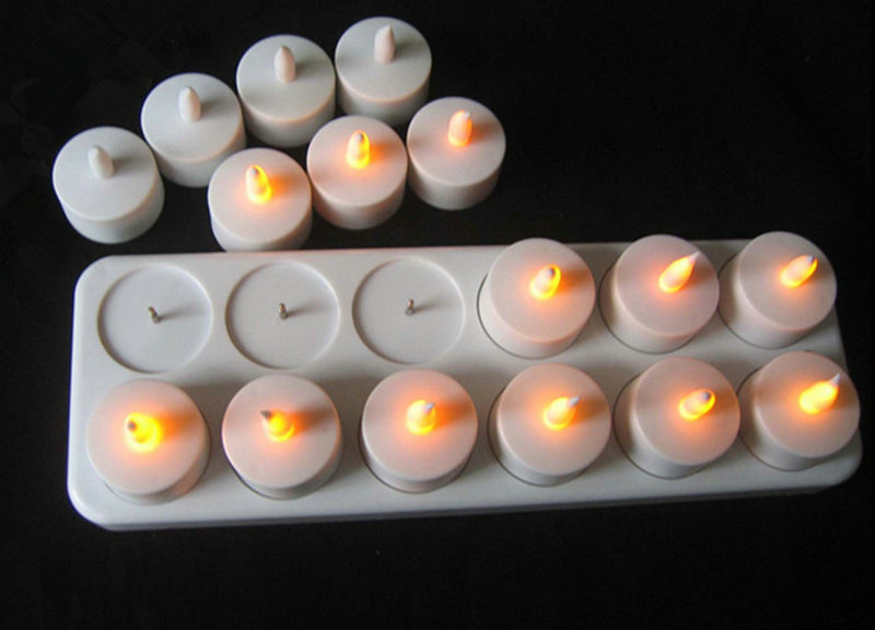 Set of 12 Rechargeable LED Can - Holiday Candle Set 评论和价格